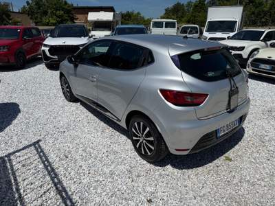 Renault Clio Renault Clio 1.2 Gpl neopatentati usata Montignoso