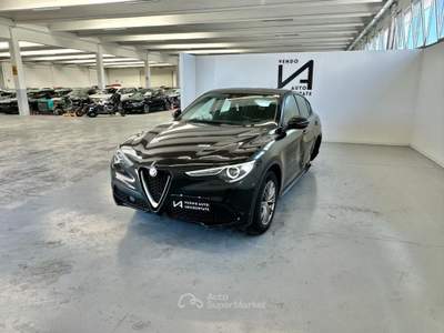 Alfa Romeo Stelvio 2.2 TURBODIESEL 160CV AT8 RWD BUSINESS Nero usata Megliadino San Vitale