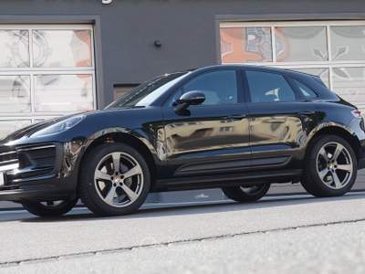 Porsche Macan 2.0 265 CV PDK Sport Chrono, PDLS, cerchi 20, unico proprietario Nero usata Moncalieri