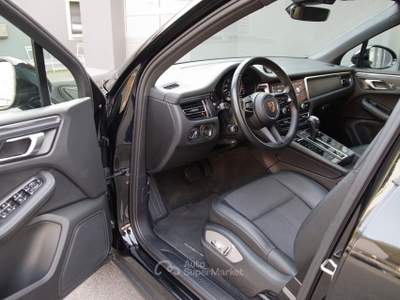 Porsche Macan 2.0 265 CV PDK Sport Chrono, PDLS, cerchi 20, unico proprietario Nero usata Moncalieri