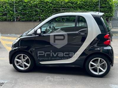 Smart ForTwo SMART fortwo 800 40 kW coupé pulse cdi Nero usata Carpi