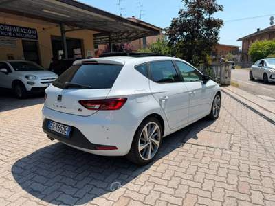 Seat Leon 2.0 tdi cr FR s&amp;s 150cv PANORAMA Bianco usata Guastalla