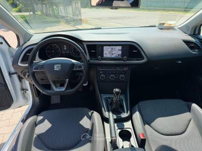 Seat Leon 2.0 tdi cr FR s&amp;s 150cv PANORAMA Bianco usata Guastalla