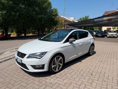 Seat Leon 2.0 tdi cr FR s&amp;s 150cv PANORAMA Bianco usata Guastalla