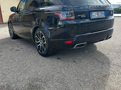 Land Rover Range Rover Sport motore sostituto con a 174,000 km auto con circa 10,000 Nero usata Atella