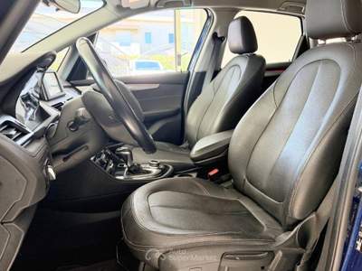 BMW Serie 2 218d 218d Luxury auto Blu/Azzurro usata Ponte San Nicolò