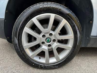 Skoda Yeti 4x4 Benzina, Unico Proprietario, Motore 65.000km Argento usata Brescia