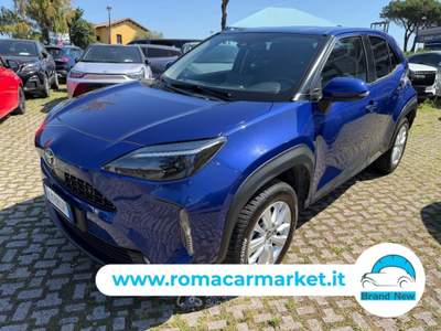 Toyota Yaris Cross 1.5h Business fwd 116cv e-cvt KM CERTIFICATI Blu/Azzurro usata Roma
