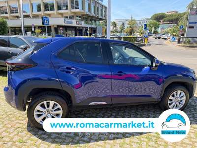 Toyota Yaris Cross 1.5h Business fwd 116cv e-cvt KM CERTIFICATI Blu/Azzurro usata Roma