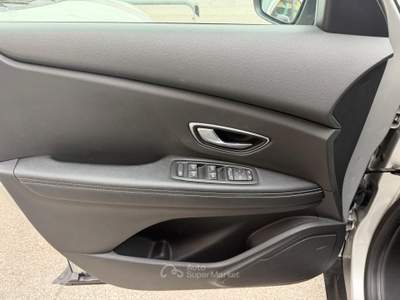 Renault Grand Scénic ottime condizioni interne ed esterne un anno di garanzia Argento usata Pergine Valsugana
