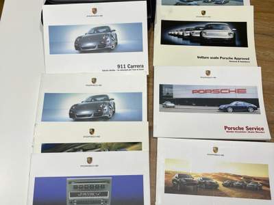 Porsche 911 Carrera 4 tenuta maniacalmente Nero usata Modena