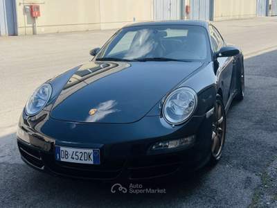 Porsche 911 Carrera 4 tenuta maniacalmente Nero usata Modena