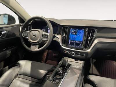 Volvo V60 Cross Country 2.0d b4 197CV Autom. AWD Plus (MHEV) - GANCIO TRAINO Nero usata Ravenna