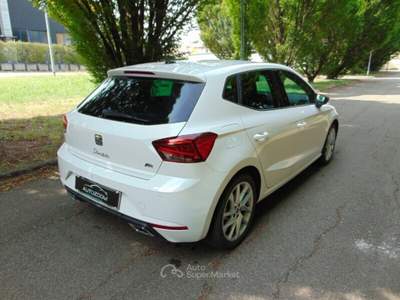 Seat Ibiza Ibiza 1.0 EcoTSI 110 CV DSG 5 porte FR Bianco usata Sant'Ilario d'Enza