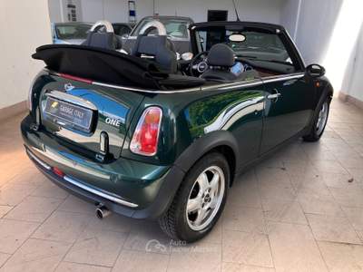 MINI Clubman 1.6 16V One Cabrio NEOPATENTATI, VENTENNALE usata Bulgarograsso