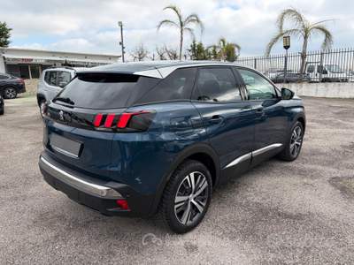 Peugeot 3008 S&S EAT8 Allure Pack usata SESSA AURUNCA
