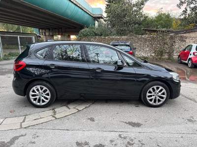 BMW Serie 2 220d 216 220d xDrive Active Tourer Luxury aut. usata Firenze