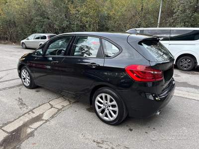 BMW Serie 2 220d 216 220d xDrive Active Tourer Luxury aut. usata Firenze
