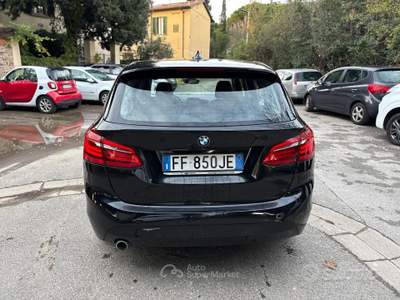 BMW Serie 2 220d 216 220d xDrive Active Tourer Luxury aut. usata Firenze