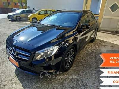 Mercedes-Benz GLA GLA 200 d Automatic Sport Nero usata La Spezia