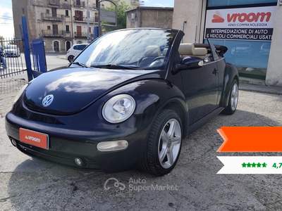 Volkswagen New Beetle 1.9 TDI 101CV Cabrio Nero usata Paola