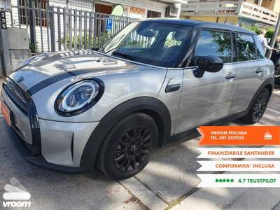 MINI Clubman Mini 1.5 Cooper Resolute 5 porte Grigio usata Pescara