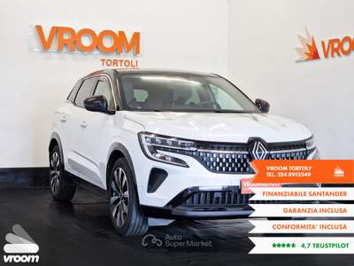 Renault Austral Austral Full Hybrid E-Tech 200 CV Techno Bianco usata Tortolì