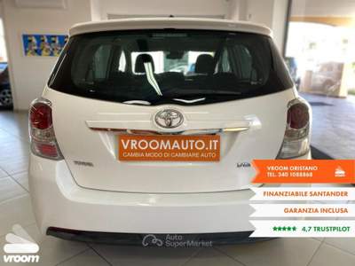 Toyota Verso Verso 1.6 Style Bianco usata Oristano