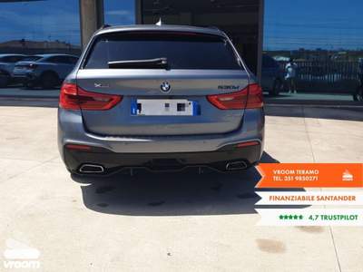 BMW Serie 5 530d 530d xDrive 249CV Touring Msport Grigio usata Teramo