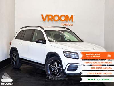 Mercedes-Benz Classe GLB GLB 200 d Automatic 4Matic AMG Line Premium Bianco usata Tortolì