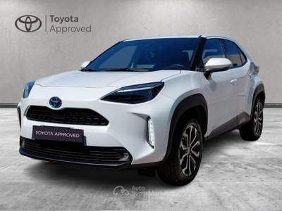 Toyota Yaris Cross 1.5H (116 CV) E-CVT Trend Bianco usata Cagliari