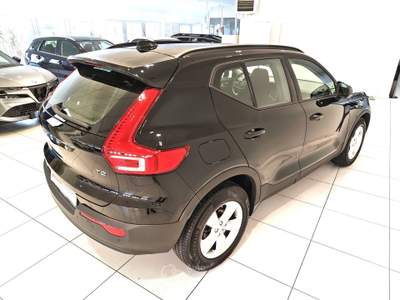 Volvo XC40 XC40 1.5 t2 Momentum my21*GARANTITA* Nero usata Alto Reno Terme