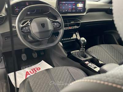 Peugeot 2008 PureTech 100 Allure S/S usata Sava