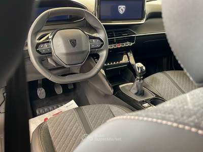 Peugeot 2008 PureTech 100 Allure S/S *213,50 tan 7,99%* Bianco usata Sava