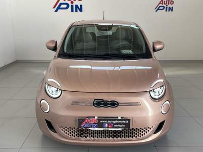Fiat 500 Elettrica La Prima 3+1 usata Sava