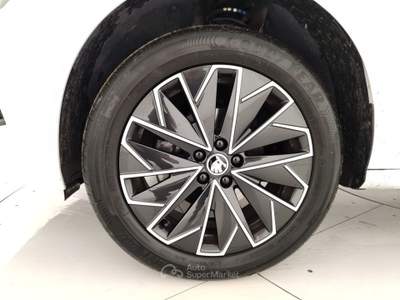 Skoda Kamiq 1.0 TSI Black Dots 70kW Bianco usata Massa