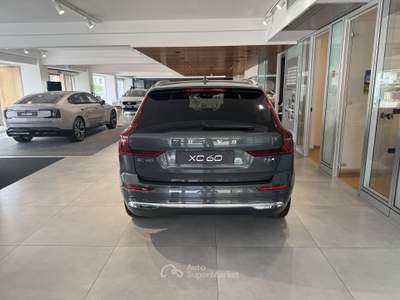 Volvo XC60 T6 Plug-in AWD auto Plus Bright - PREZZO DI LISTINO 78151€!!! Verde usata Forlì