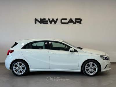 Mercedes-Benz Classe A A 180 d Premium Bianco usata Caresanablot