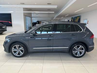 Volkswagen Tiguan 2.0 TDI SCR 110KWR-Line DSG Grigio usata Forlì