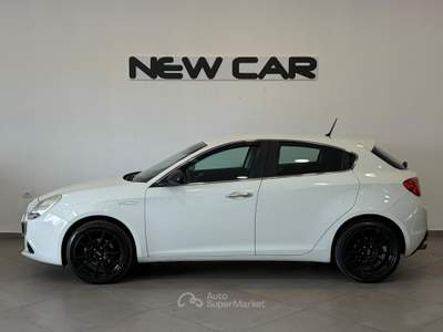 Alfa Romeo Giulietta Giulietta 1.4 t. Distinctive 120cv Bianco usata Caresanablot