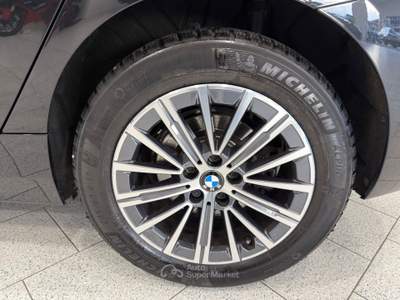 BMW Serie 5 518i 2er Active Tourer 218d Luxury 150cv Nero usata Caresanablot