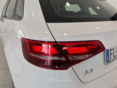 Audi A3 SPB 2.0 TDI Sport 150cv Bianco usata Caresanablot