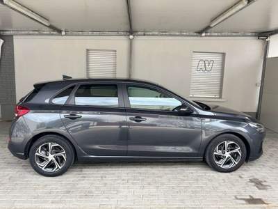 Hyundai i30 i30 III  5p 1.0 t-gdi 48V Prime Safety Plus Pack 120cv Grigio usata Oleggio