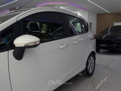 Ford B-Max 1.6 TDCi 95CV Titanium Bianco usata Qualiano