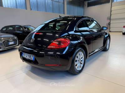 Volkswagen Maggiolino 1.6 tdi 105cv Nero usata Merano