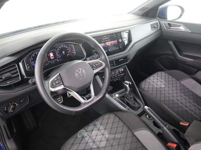 Volkswagen Taigo Taigo 1.0 TSI 110 CV DSG R-Line Blu/Azzurro usata Milano