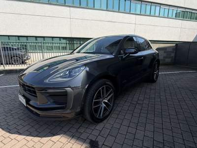 Porsche Macan 2.0  APPROVED SCAD.  04-2027 Grigio usata Mariano Comense
