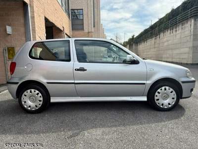 Volkswagen Polo 1.4i Comfortline Air Nero usata Formello