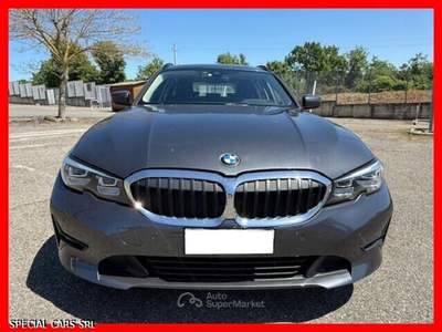 BMW Serie 3 318d 318d Touring Sport Grigio usata Formello