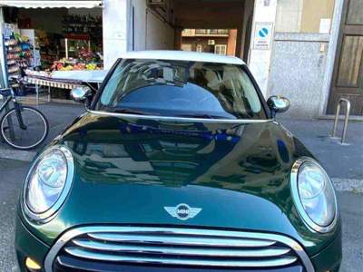 MINI 1.5 Cooper D Hype 5 Mini 1.5 Business 5p autom. PREZZO REALE NO PROMO Verde usata Milano